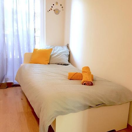 Theox No 3 Fur 5 Personen Mit Balkon Apartment Duisburg Exterior photo